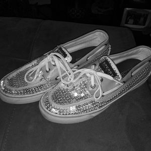 Ladies stylish and comfortable Sperrys size 8M
